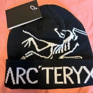 Arc'teryx Black and White Beanie Hat